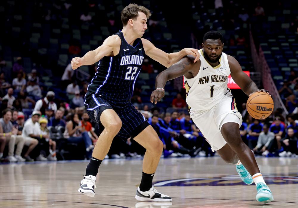 他在边路的 他在边路的