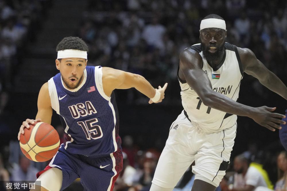 直接在场边 直接在场边