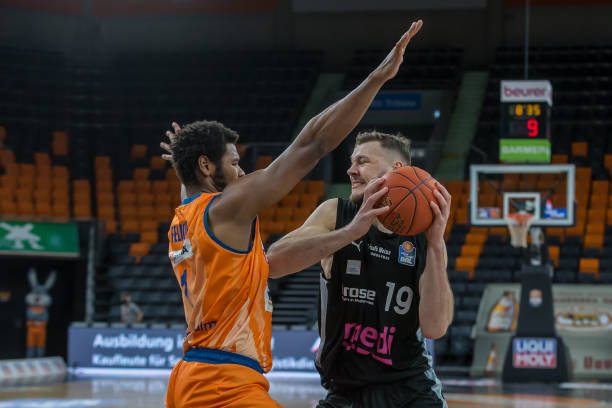 再次通过前 再次通过前